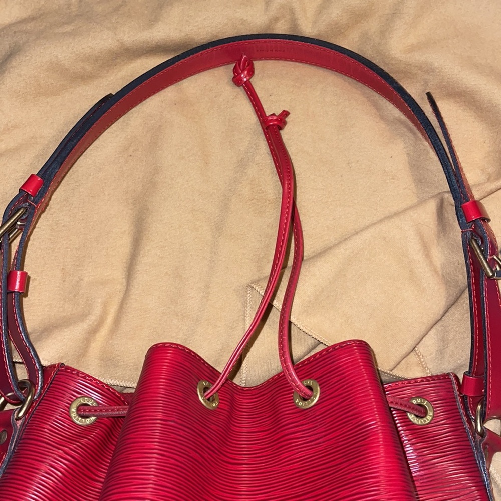 Vintage Louis Vuitton Epi petite noe - Picture 11 of 12